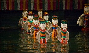 marionnettes sur l’eau a Hanoi