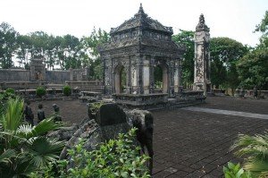 Le tombeau de Dong Khanh