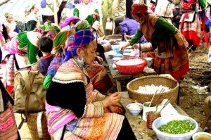 Le marché de Côc Ly se déroule tous les mardis