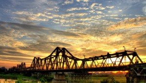 Le pont Paul-Doumer Hanoi