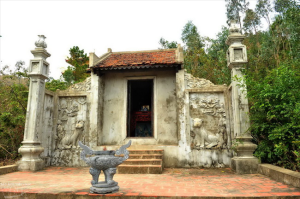 Vung Chua - Dao Yên est considérée comme une terre sacrée.