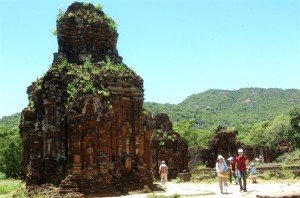 Dix années de préservation du patrimoine mondial de My Son Hoi An Quang Nam: C’est en 2003 que fut lancé le projet de préservation du sanctuaire de My Son, 