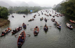 La fête à la pagode des Parfums Chua Huong