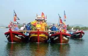 La fête de la bonne pêche, appelée «Cầu ngư»