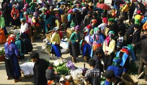 Marché de Dong Van