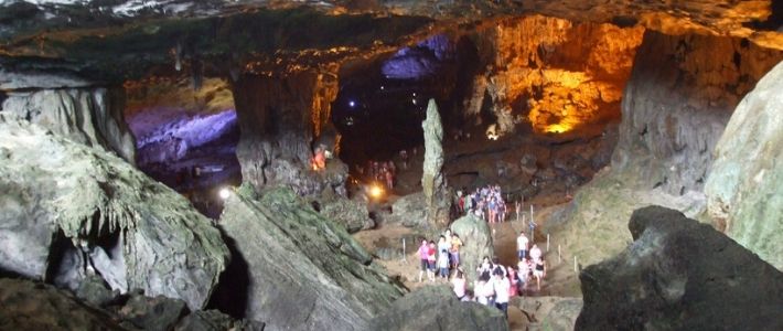 grotte Dau Go en Baie Halong