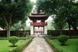Khue Van Cac visite Hanoi