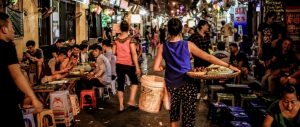 vieux quartier la rue ta hien