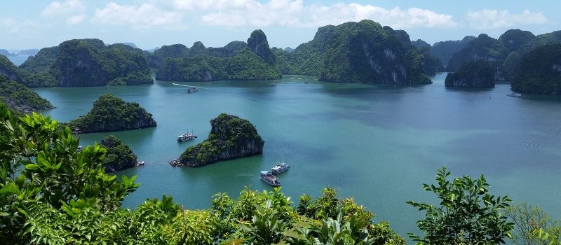 Baie d'Halong - circuit au Vietnam authentique