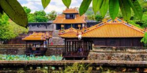 Voyager avec un Guide francophone au Vietnam pour visiter Hué