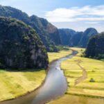 Voyager avec un Guide francophone au Vietnam pour visiter Ninh Binh