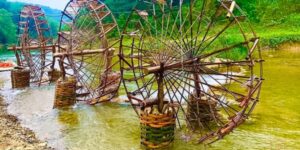 Roues à eau de Pu Luong