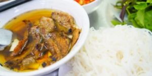 Le Bún Chả Voyage à Hanoi