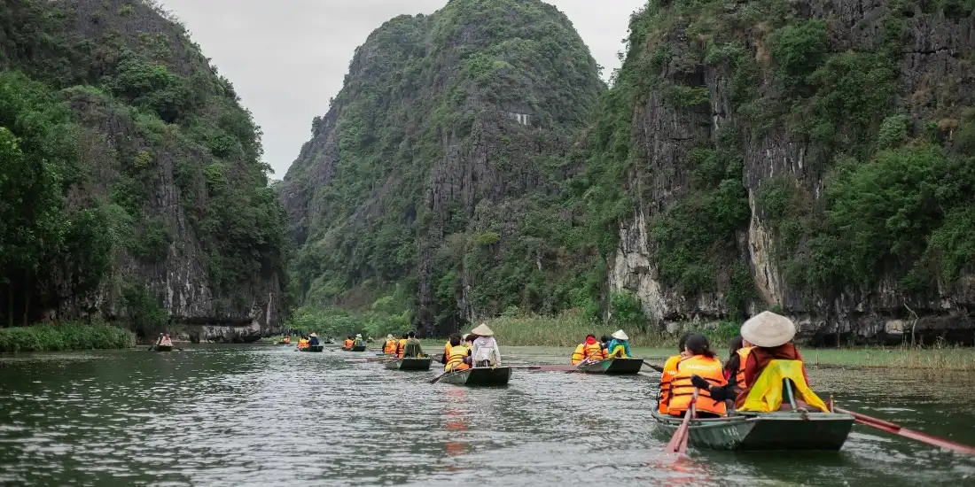 Excursion en barque à Tam Coc